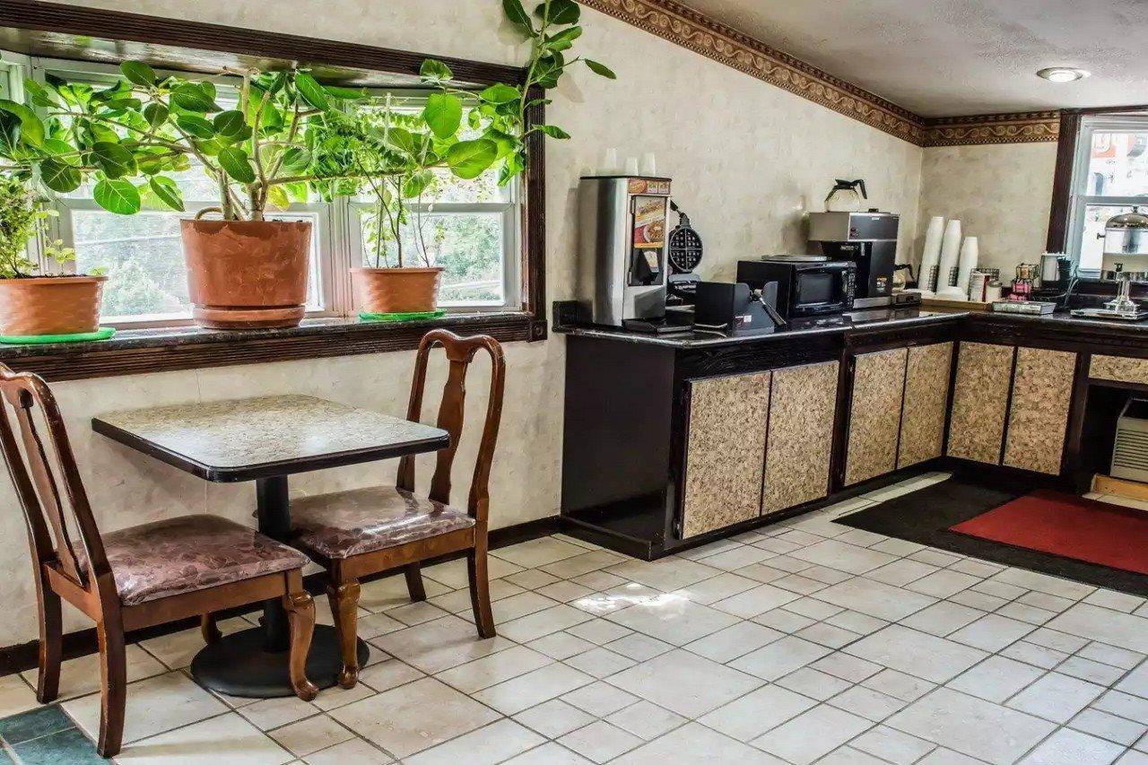 Econo Lodge Pittsburgh I-79 Bagian luar foto