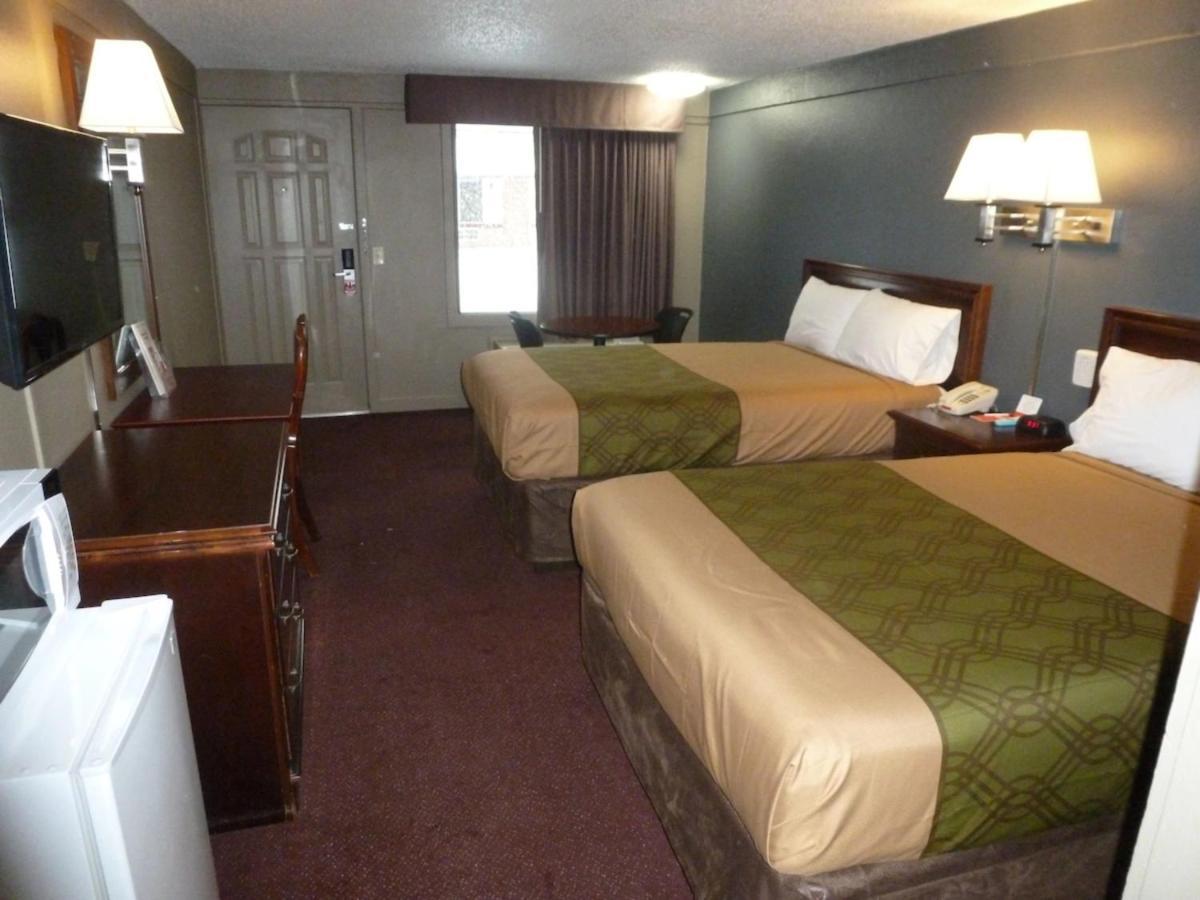Econo Lodge Pittsburgh I-79 Bagian luar foto