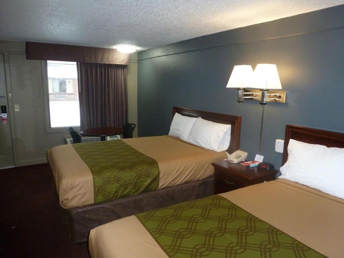 Econo Lodge Pittsburgh I-79 Bagian luar foto