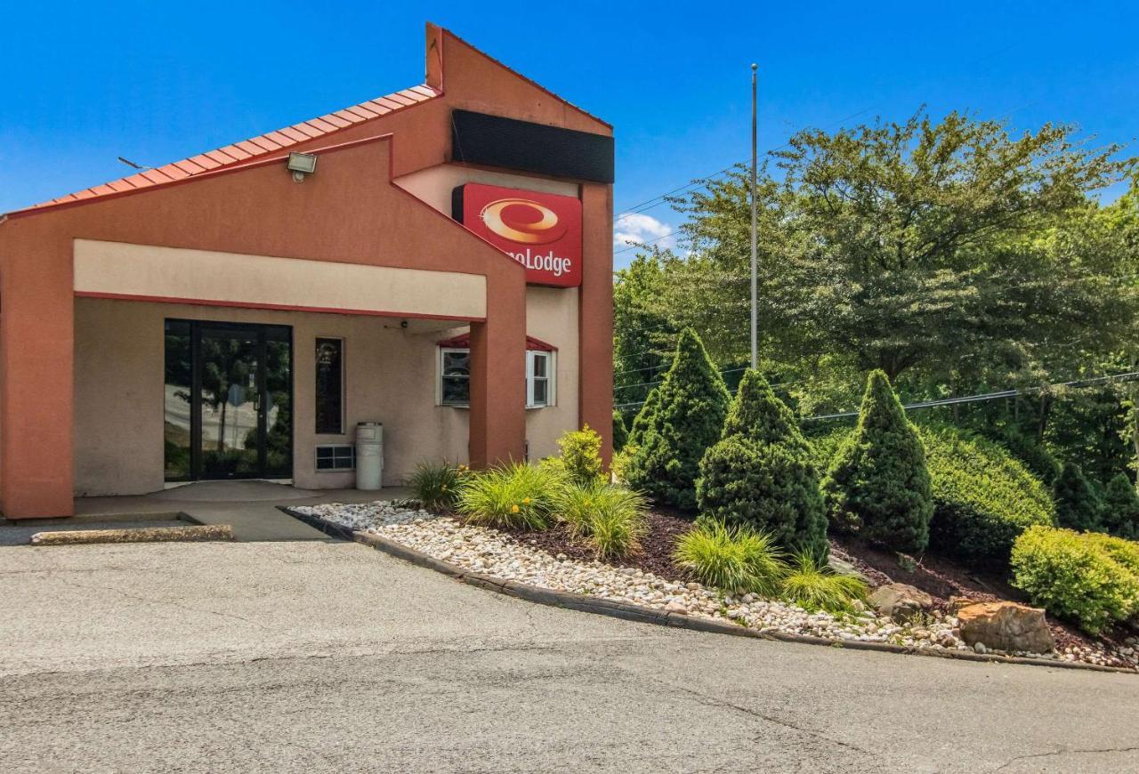 Econo Lodge Pittsburgh I-79 Bagian luar foto