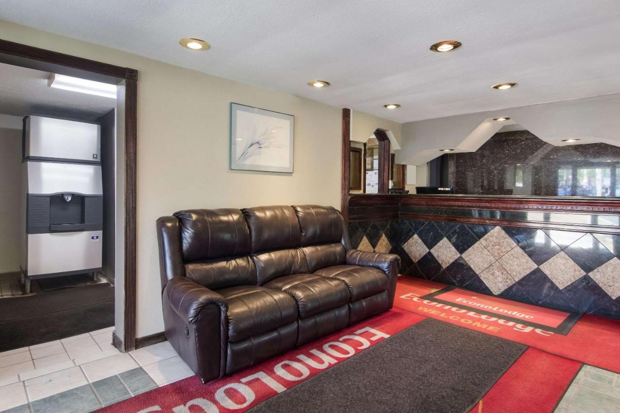 Econo Lodge Pittsburgh I-79 Bagian luar foto