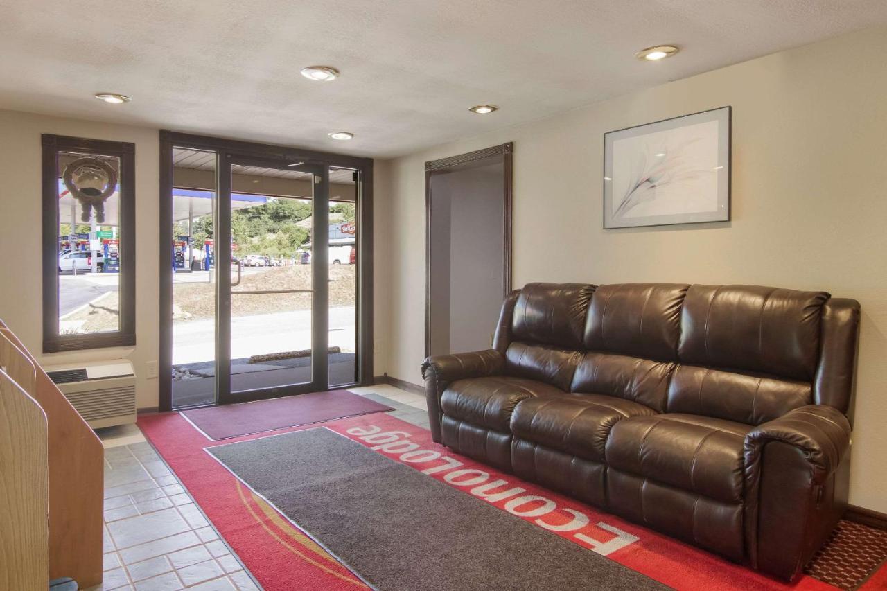 Econo Lodge Pittsburgh I-79 Bagian luar foto